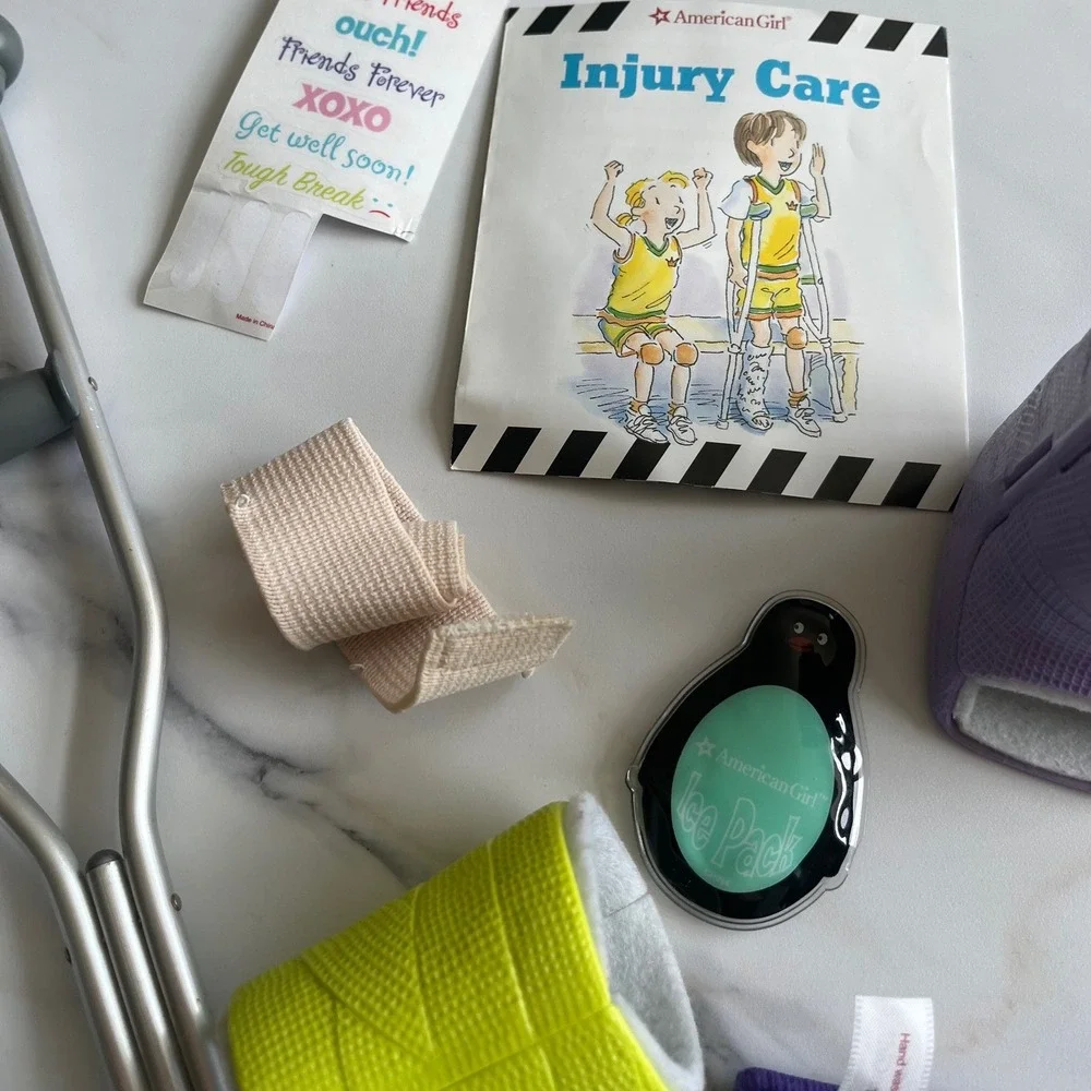 American Girl Doll Injury Care Set Crutches Cast Glasses Penguin Ice Pack